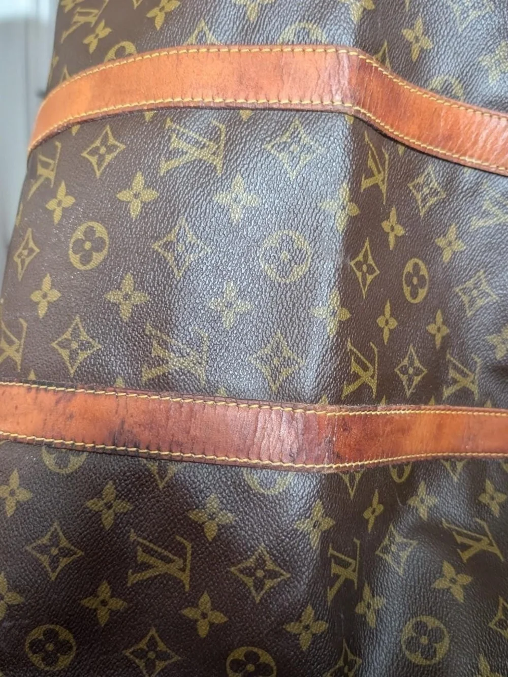 Louis Vuitton Keepall Bandouliere 50 Duffle